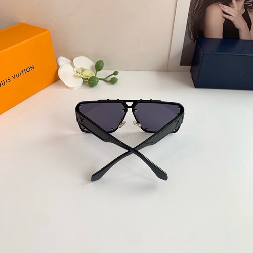 ルイヴィトンサングラス着用イメージ